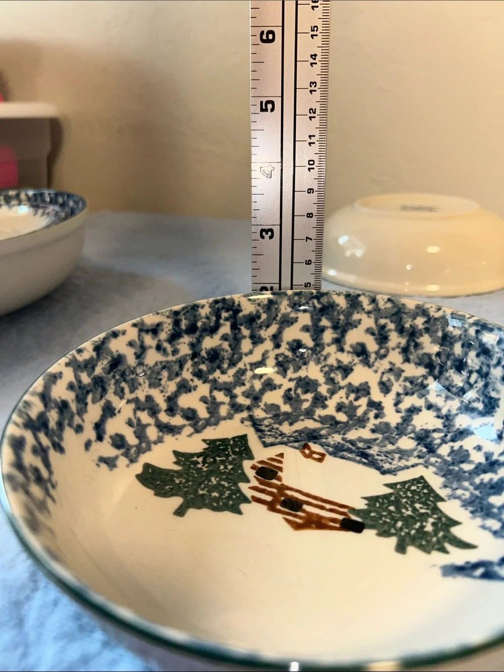 Set of 4 Tienshan Folk Craft soup/cereal bowls in the 